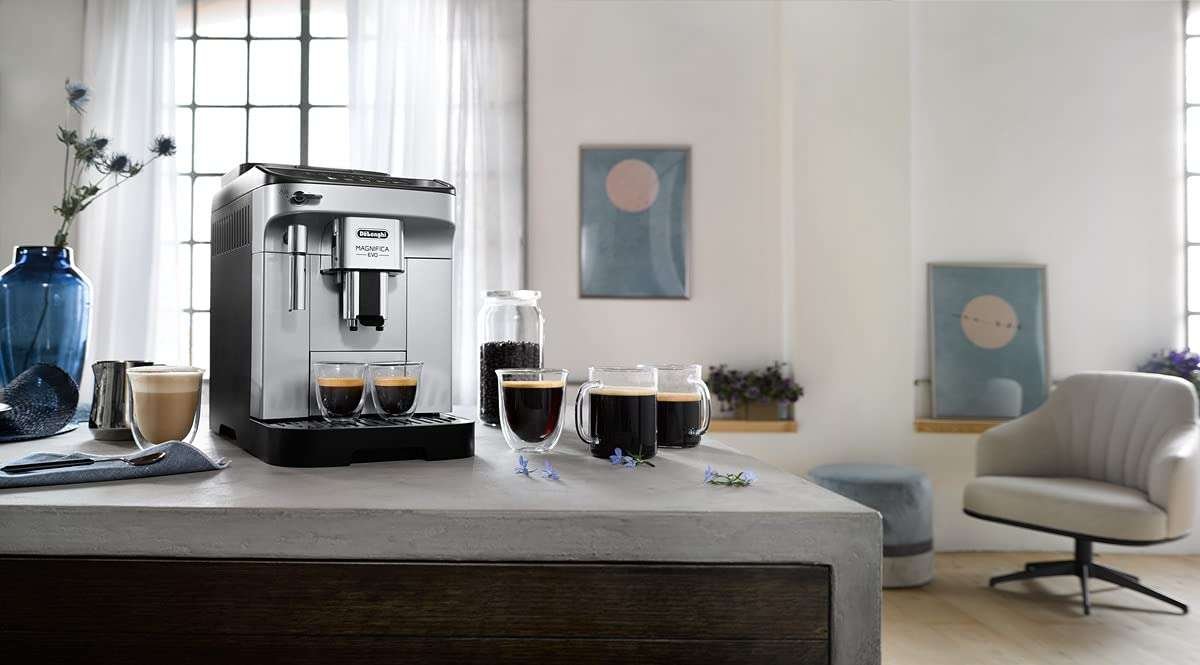 Cafetera Superautomatica DeLonghi - Magnifica EVO